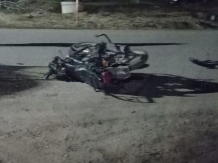 Niva Legend снёс мопед в Полотняном Заводе