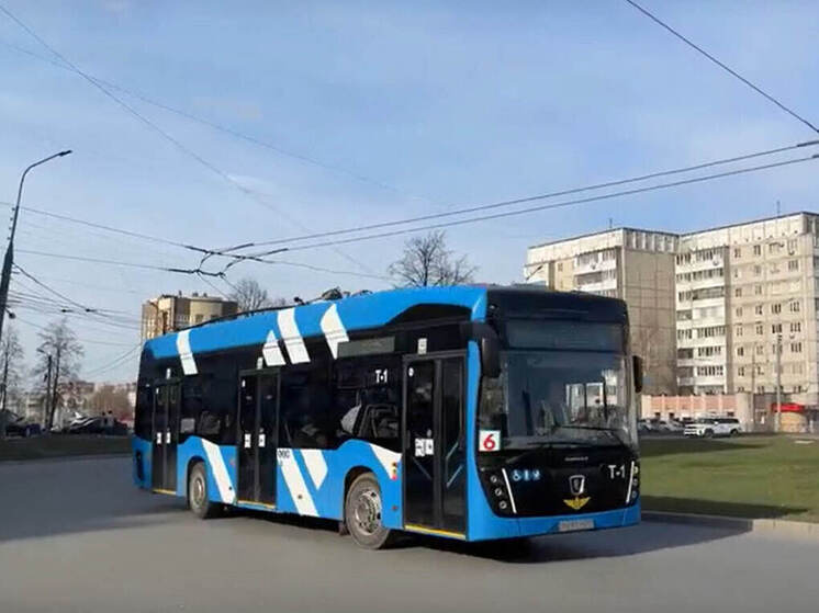 В Йошкар-Оле продолжается тест-драйв троллейбуса с автономным ходом