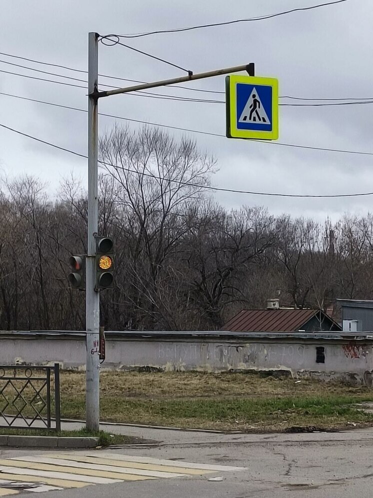 Сбил женщину на пешеходе и потерял часть свободы пенсионер в Хабаровске