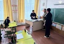 В рамках ремонтных работ предусмотрены замена кровли, обновление классов и столовой, а также благоустройство окружающей территории образовательного учреждения. 