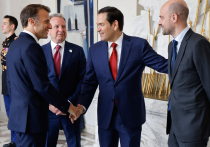 Украинская делегация без Зеленского прилетела в Париж