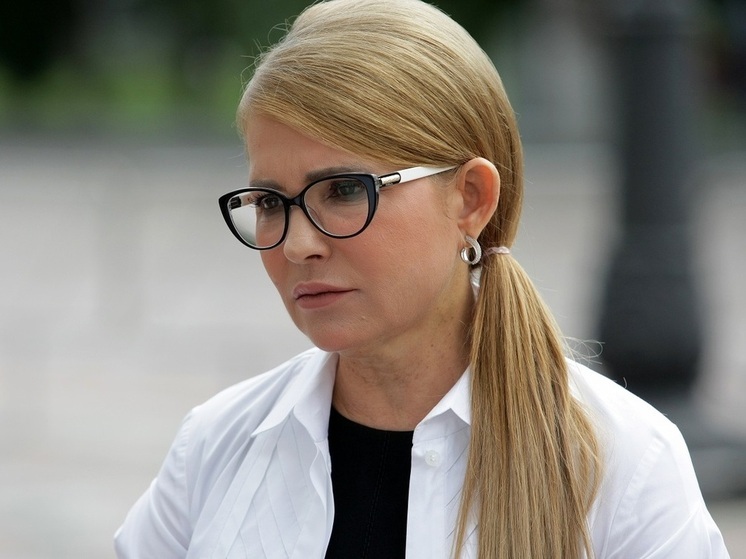 Политолог Вакаров: Тимошенко ждет подходящего момента для свержения Зеленского