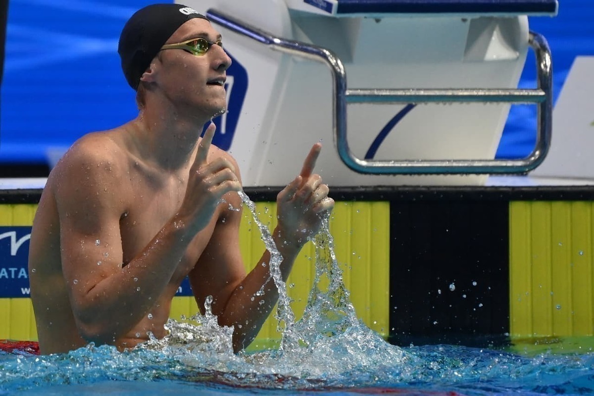Бородин завоевал золото чемпионата России на 400-метровке комплексным плаванием