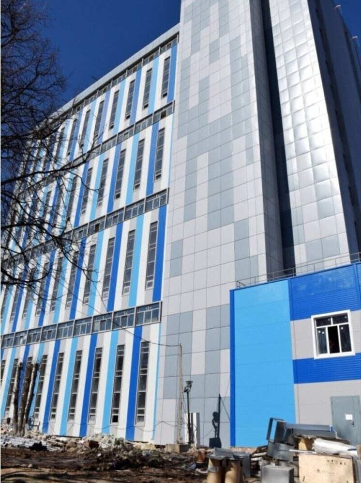 Олег Николаев рассказал о ходе реконструкции СШОР № 3