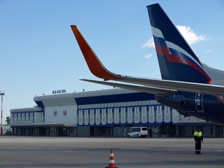 ФГУП «Администрация гражданских аэропортов (аэродромов)» выставило на продажу самоходные пассажирские трапы в трех российских аэропортах