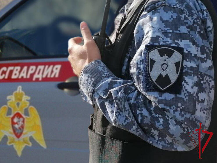 В Биробиджане спасен мужчина, которому стало плохо на улице