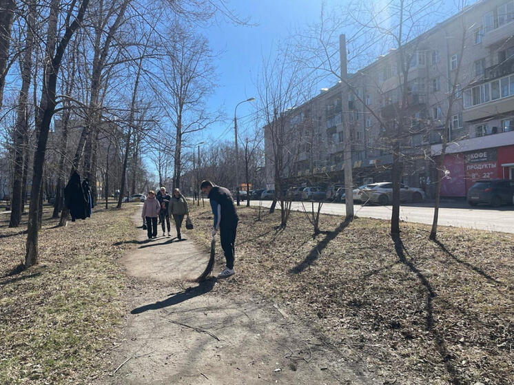 Первый краевой субботник объединил около 40 тысяч хабаровчан