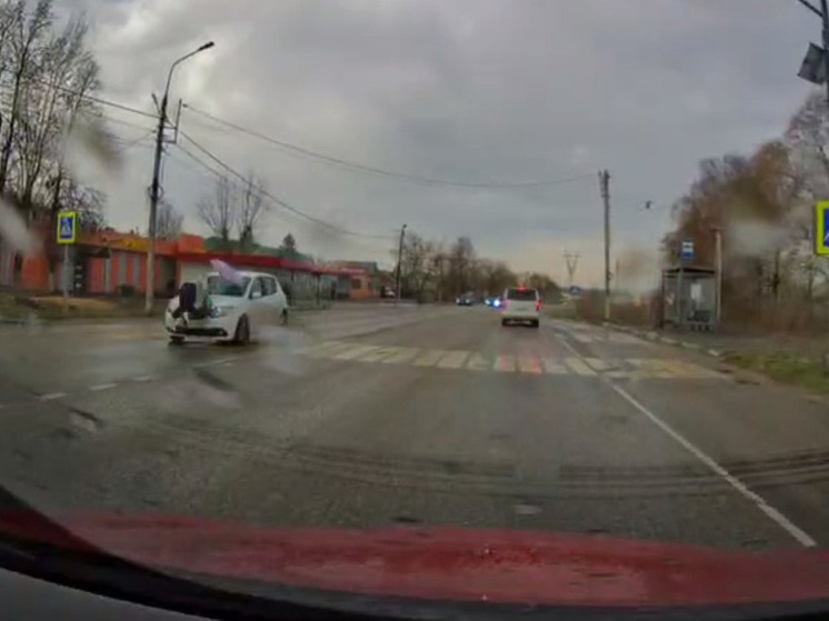 Женщину сбила машина на пешеходном  переходе в Коломенском округе