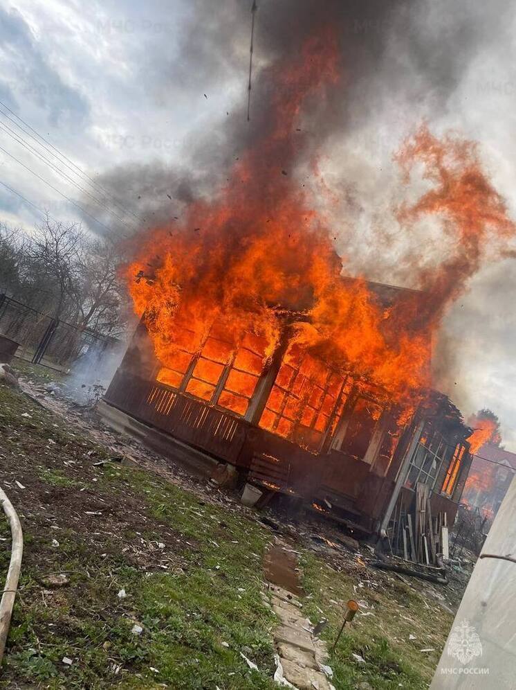 За сутки на пожары выехали 83 калужских спасателя