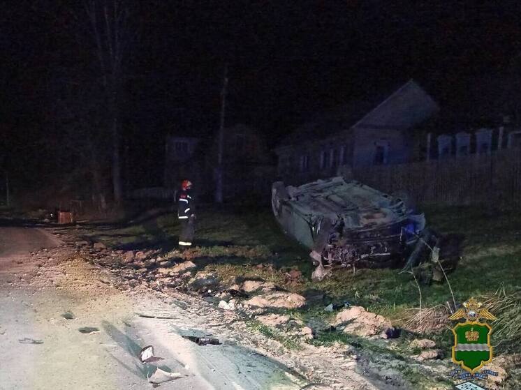 В ДТП с опрокинувшейся Kia Spectra погиб человек