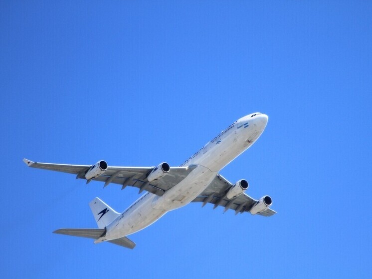 «Якутия» запустит чартерные рейсы из Владивостока в китайский курорт Бэйдайхэ