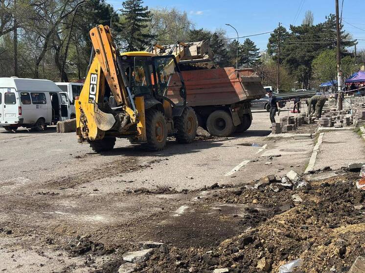 В Пятигорске начали благоустраивать площадь Верхнего рынка