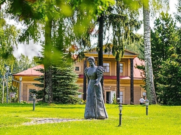 Василий Анохин: Международный день памятников для Смоленщины особый праздник