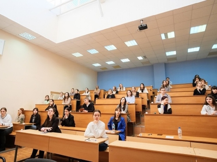 Волгоградским студентам проиндексировали стипендии