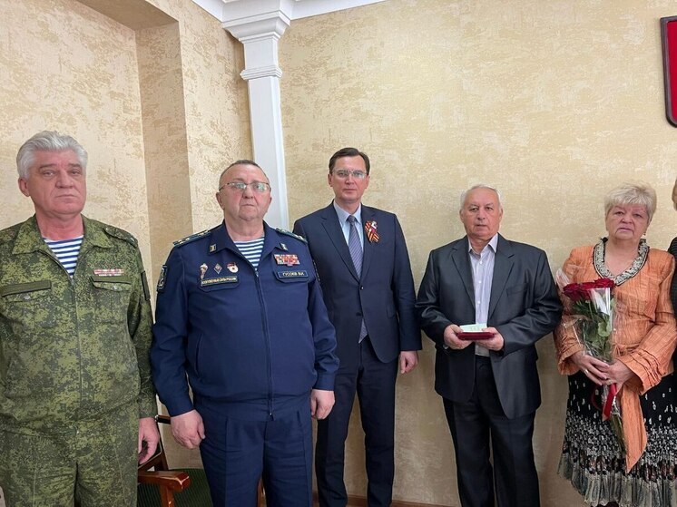 Трое участников СВО из Кисловодска  получили госнаграды