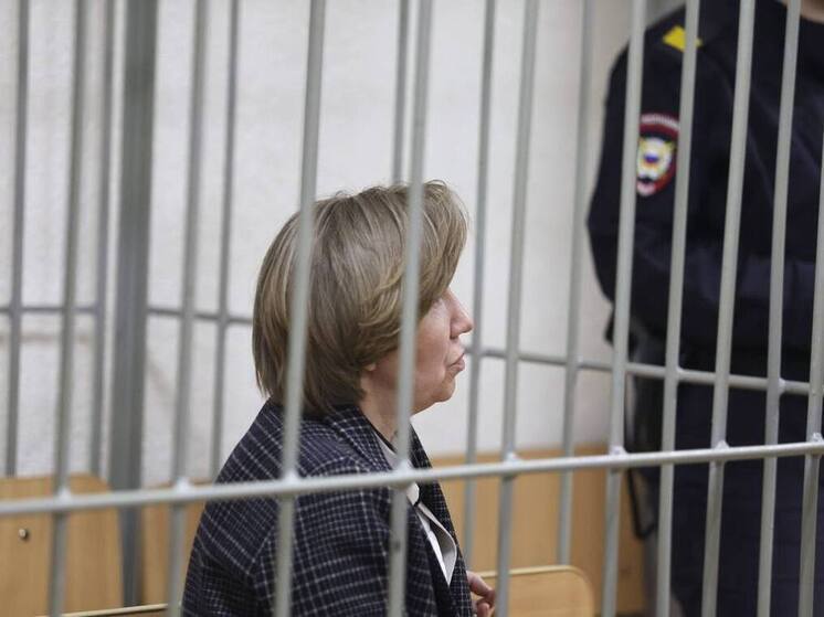 В люкс не поедет: ректора ПсковГУ оставили за решеткой до июня