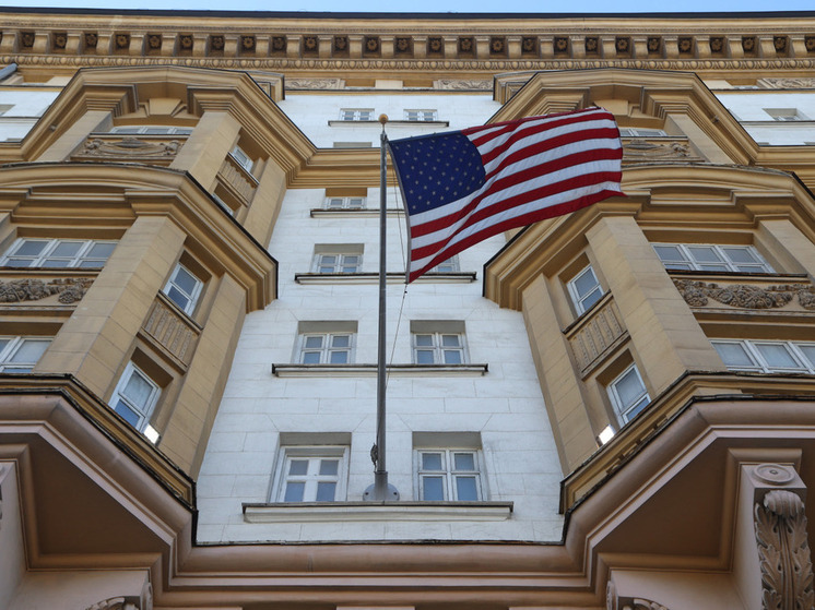 Журналист Фази: страх США перед РФ может быть описан по Фрейду