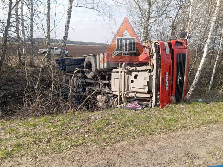 В Пензенской области произошло ДТП с участием автобетоносмесителя