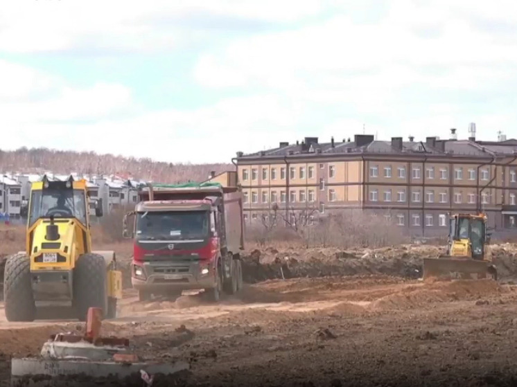 В селе Чигири Амурской области реконструируют дорогу к школе по нацпроекту