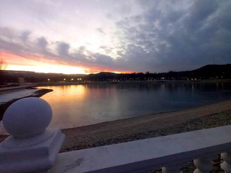 В Кисловодске завершился ремонт шлюза и сходней Старого озера