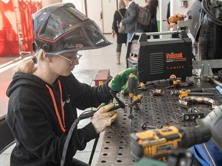 Чувашский госуниверситет получит субсидию Минобрнауки на развитие студенческих КБ