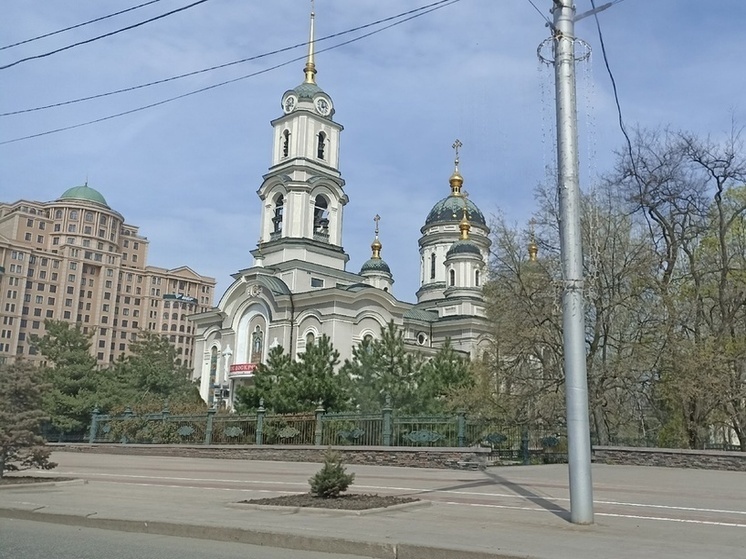 МЧС ЛНР напоминает о правилах поведения в храме во время пасхальных богослужений