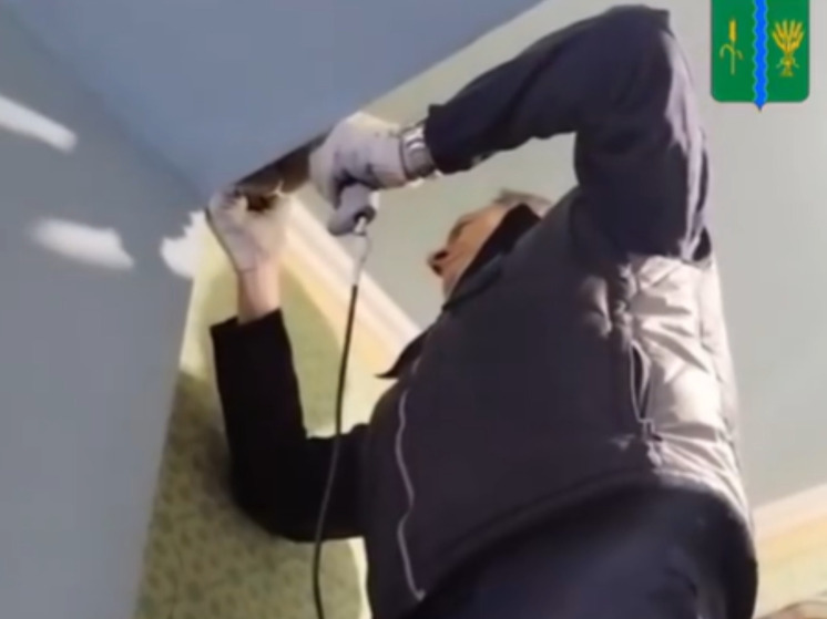 Бабынинские коммунальщики согрели верующих Первомайска