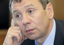 Российский политолог Сергей Марков назвал "правильным шагом" объявленное сегодня президентом России Владимиром Путиным пасхальное перемирие