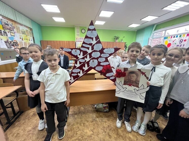 «Звезды Героев» создали хабаровские школьники ко дню Великой Победы