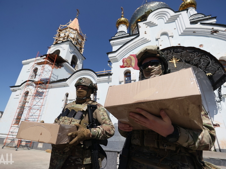 Жителям Авдеевки доставили пасхальные куличи