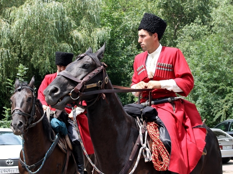 В Кабардино-Балкарии прошёл конный переход по местам боевой славы