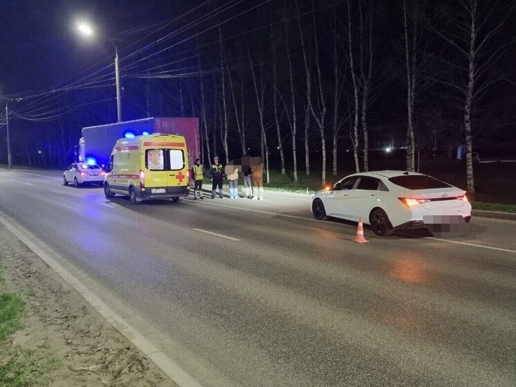 В Чебоксарах пешеход-нарушитель попал под колеса иномарки