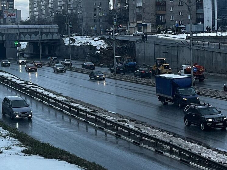 Движение на Ипподромской в Новосибирске восстановят в течение суток
