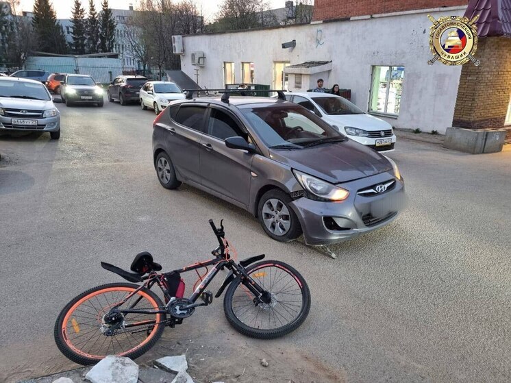 В Чебоксарах школьник-велосипедист пострадал в ДТП