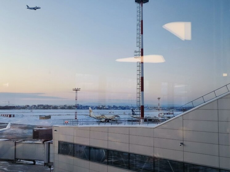 Аэропорты временно закрыли на севере Хабаровского края