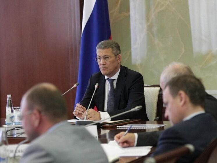 Радий Хабиров отчитал глав муниципалитетов за содержание объектов воинской славы