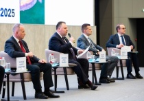 В ИНТЦ «Интеллектуальная электроника — Валдай» прошло выездное заседание Экспертного совета по детенизации экономики, которое возглавил заместитель председателя комитета по экономической политике Государственной Думы Артем Кирьянов