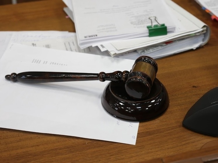 Волгоградский суд отправил в СИЗО 18-летнего водителя, покинувшего место ДТП