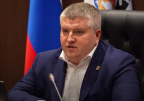 Временно исполняющий обязанности губернатора Новгородской области Александр Дронов сообщил в своем телеграм-канале об оперативном совещании, которое он провел со своими заместителями