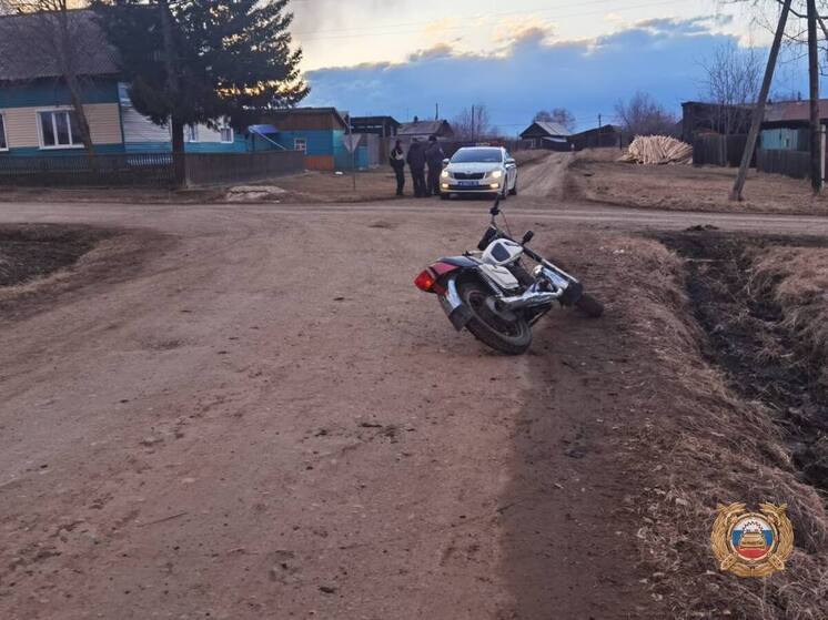 За сутки в ДТП в Приангарье попали трое подростков на мотоциклах