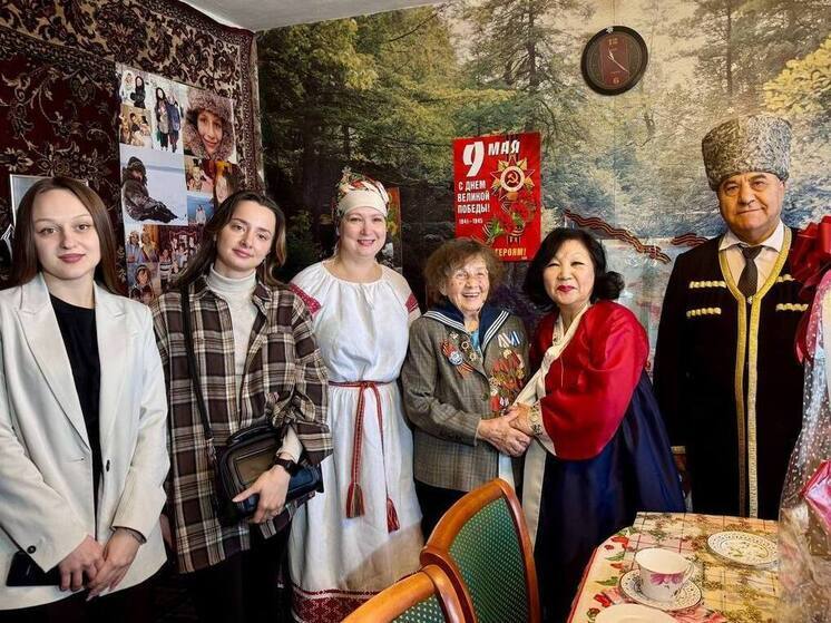  Народы Иркутской области поздравляют ветеранов с Днём Победы