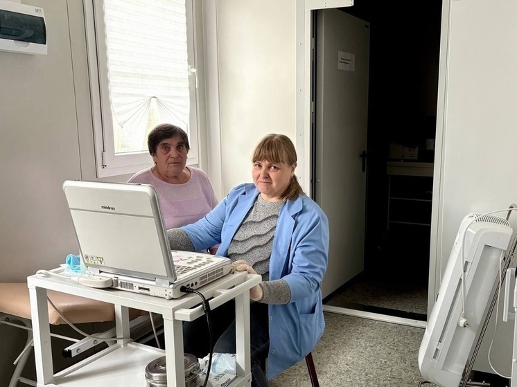 Врачи провели выездную диспансеризацию в деревне Вязье
