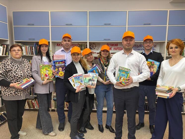 РСХБ подарил книги сельской библиотеке в Марий Эл