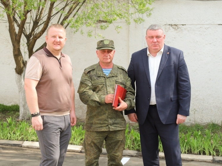 Илья Беспалов передал в зону СВО внедорожник