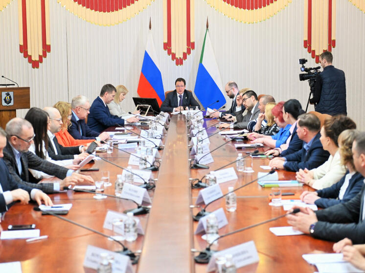 Нехватку рабочих кадров обсудили на заседании в правительстве Хабаровского края