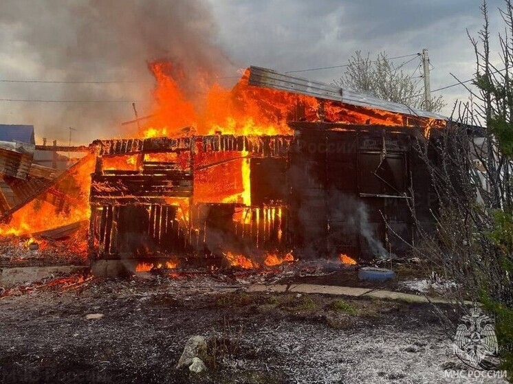 Калужские спасатели за сутки потушили 32 пожара