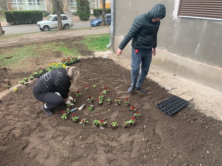 Экопроект Кисловодска «Цветы у дома твоего» вышел в финал премии «Служение»