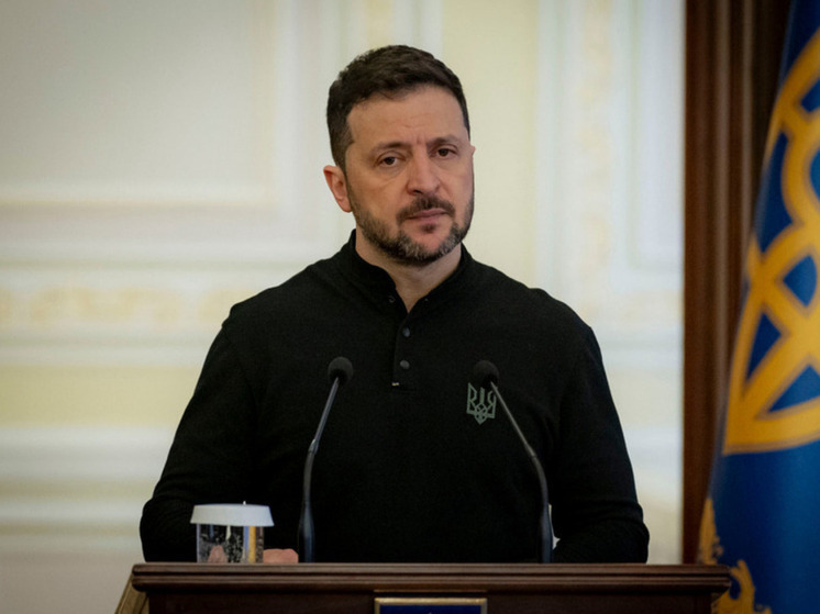 Упорное желание главы киевского режима Владимира Зеленского сорвать переговоры по Украине во многом опирается на поддержку Европы, заявил в своем телеграм-канале глава комиссии верхней палаты российского парламента по информационной политике Алексей Пушков