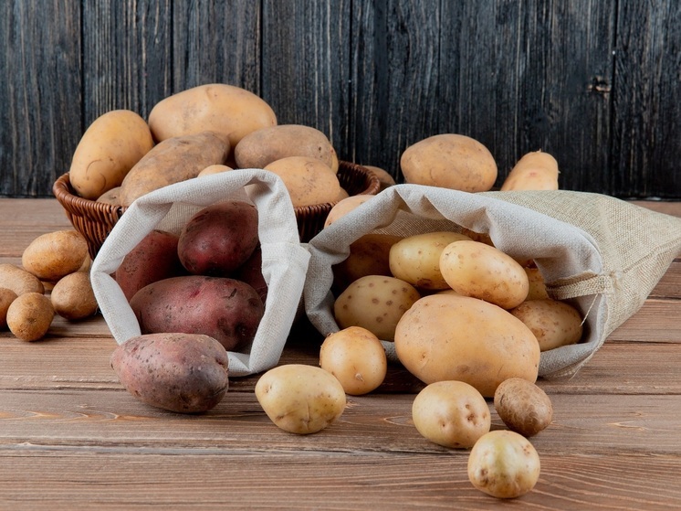 Россиян лишили второго хлеба: теперь высадка картошки обрекает на бесщадный штраф