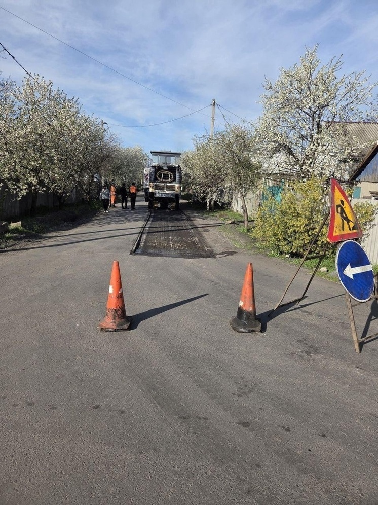 Бурятия отремонтирует в Старобешево три дороги
